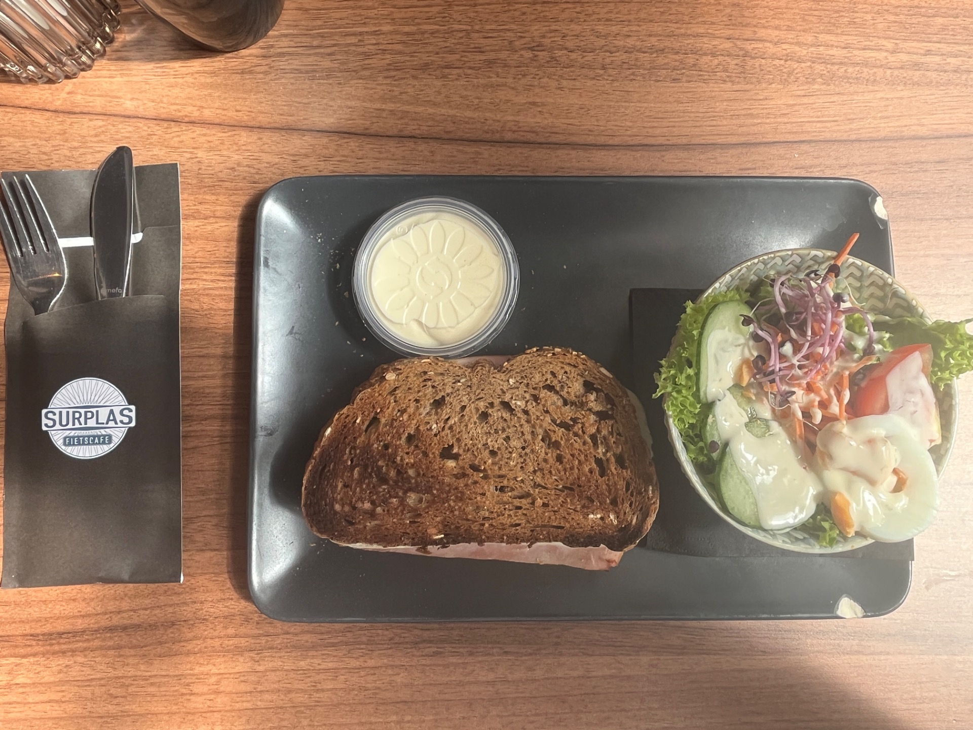 Lunch bij Fietscafé Surplas in Beringen